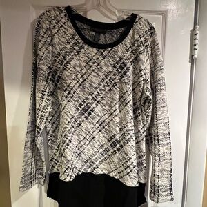 White and Black Plaid Tunic